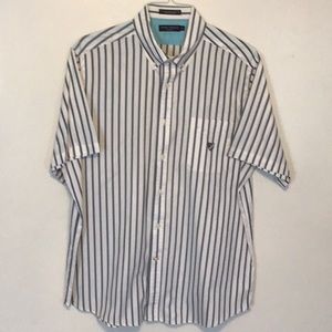 Men’s Daniel Cremieux short sleeve shirt size XL.